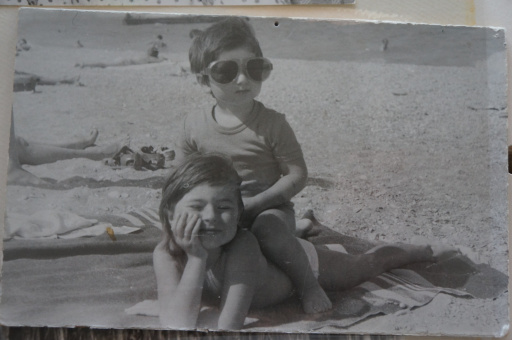 image kids beach.jpg